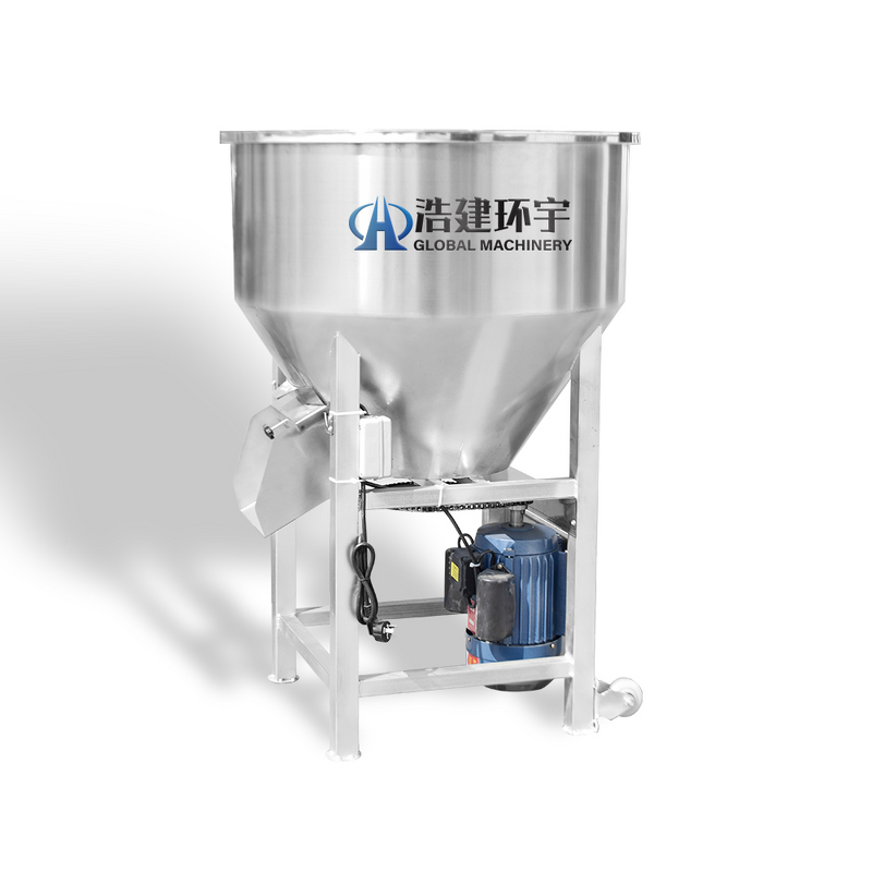 Vertical feed mixer – for uniformly mixing concentrated feed and additives, improving livestock feed intake and nutrient absorption.